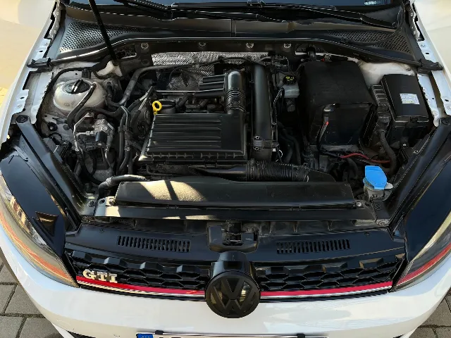Golf 7 variant 1.4 tgi – fotografia 4 din 7