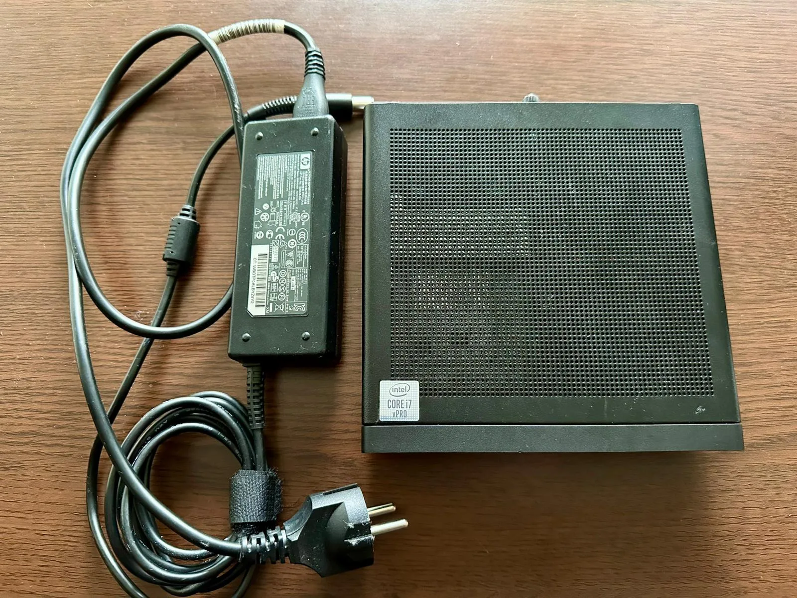 HP EliteDesk 800 G6 Mini PC Barebone ( fara RAM si Storage ) – Sector 3, București