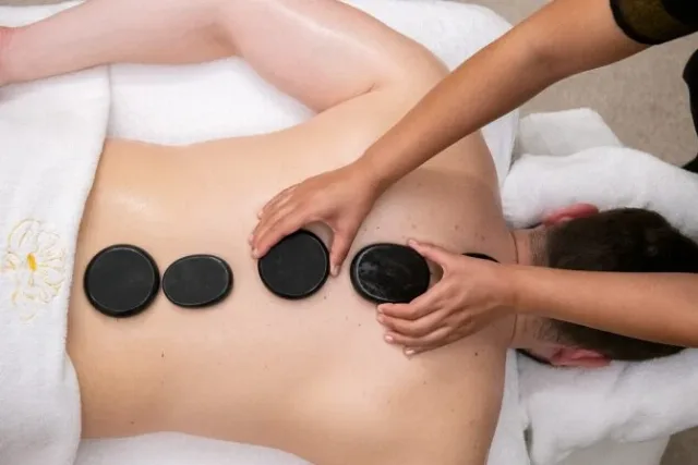 Masaj relaxare București - terapii premium & experiență SPA completă – fotografia 1 din 6