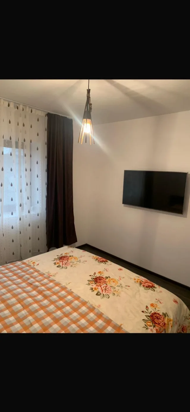 Vand apartament decomandat 54mp recent renovat – fotografia 3 din 4