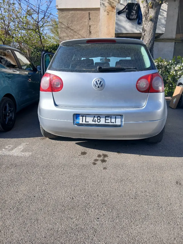 Volkswagen Golf – fotografia 4 din 4
