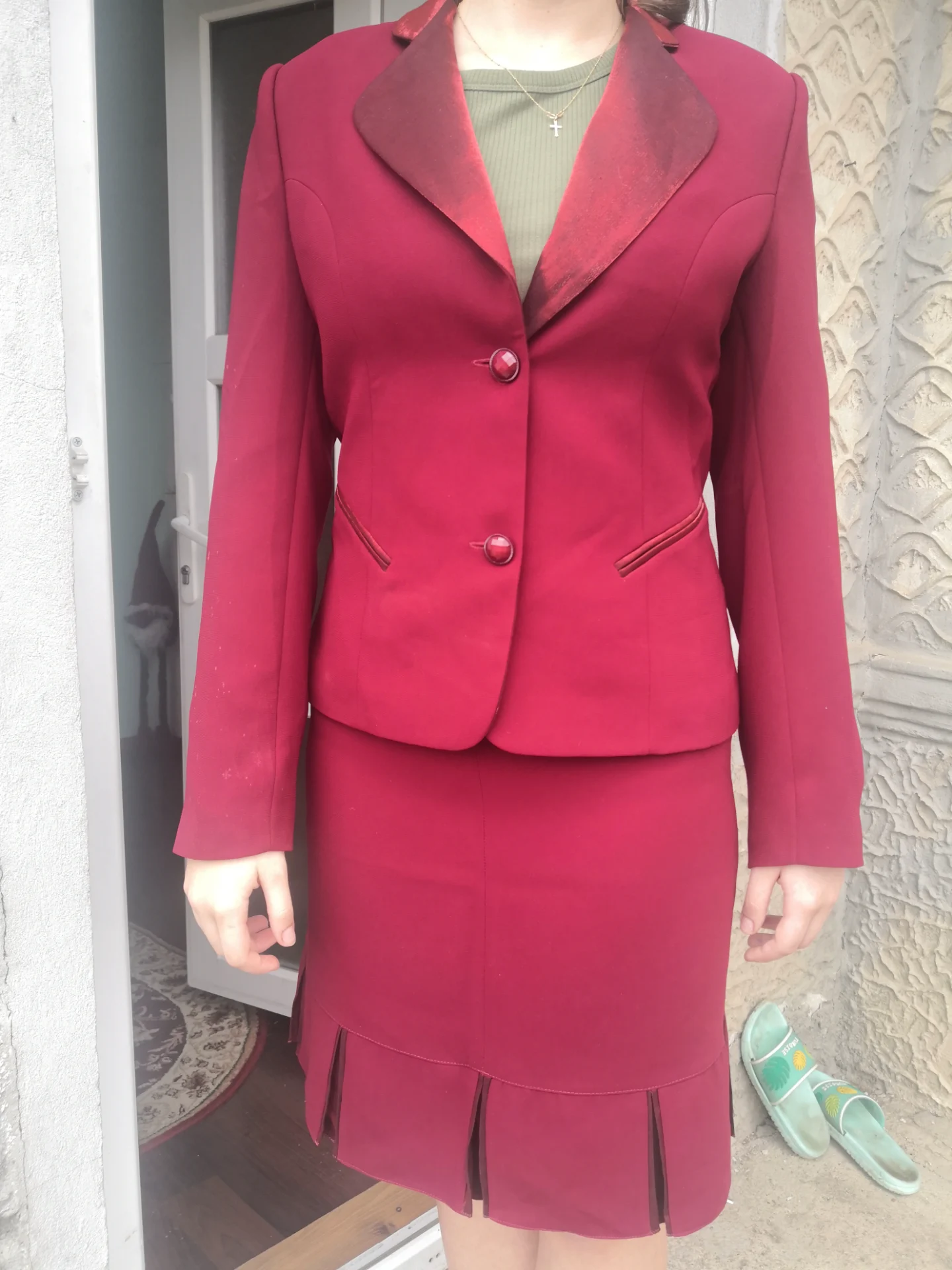 Vand costum dama – fotografia 1 din 5