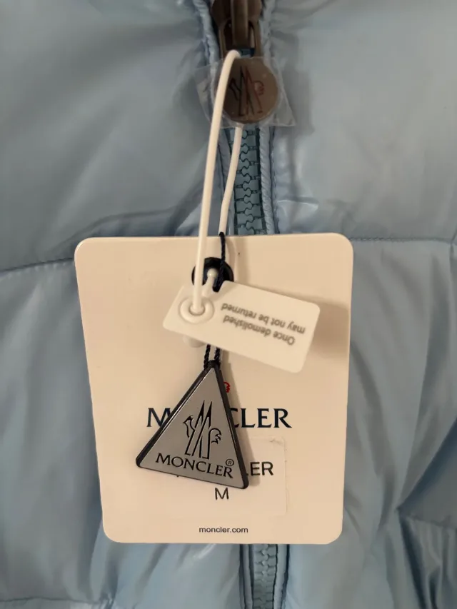 Geacă Moncler Maya baby blue – fotografia 8 din 8
