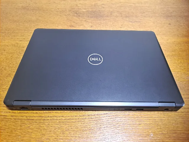 Vand laptop Dell Latitude 5490--14" FHD--i5-7300U--8GB DDR4--120GB SSD NOU tip NVME – fotografia 3 din 7