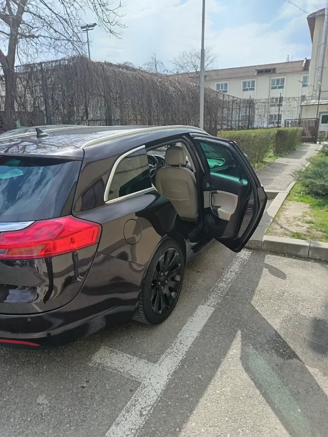 Opel Insignia 2012 – fotografia 7 din 7