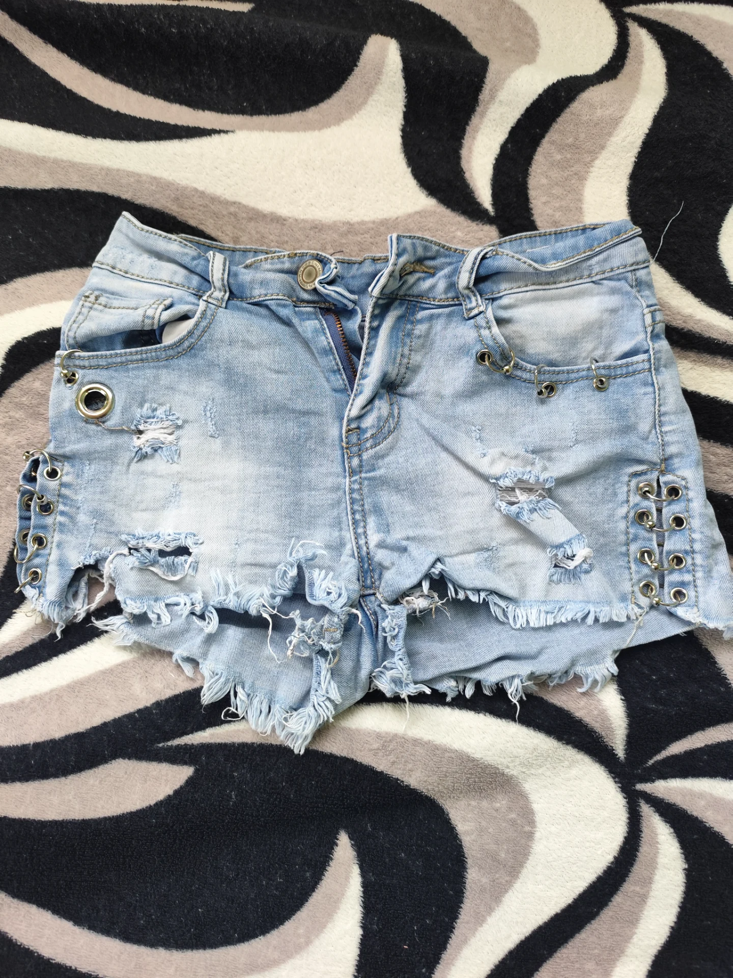 Pantaloni scurți – fotografia 1 din 1