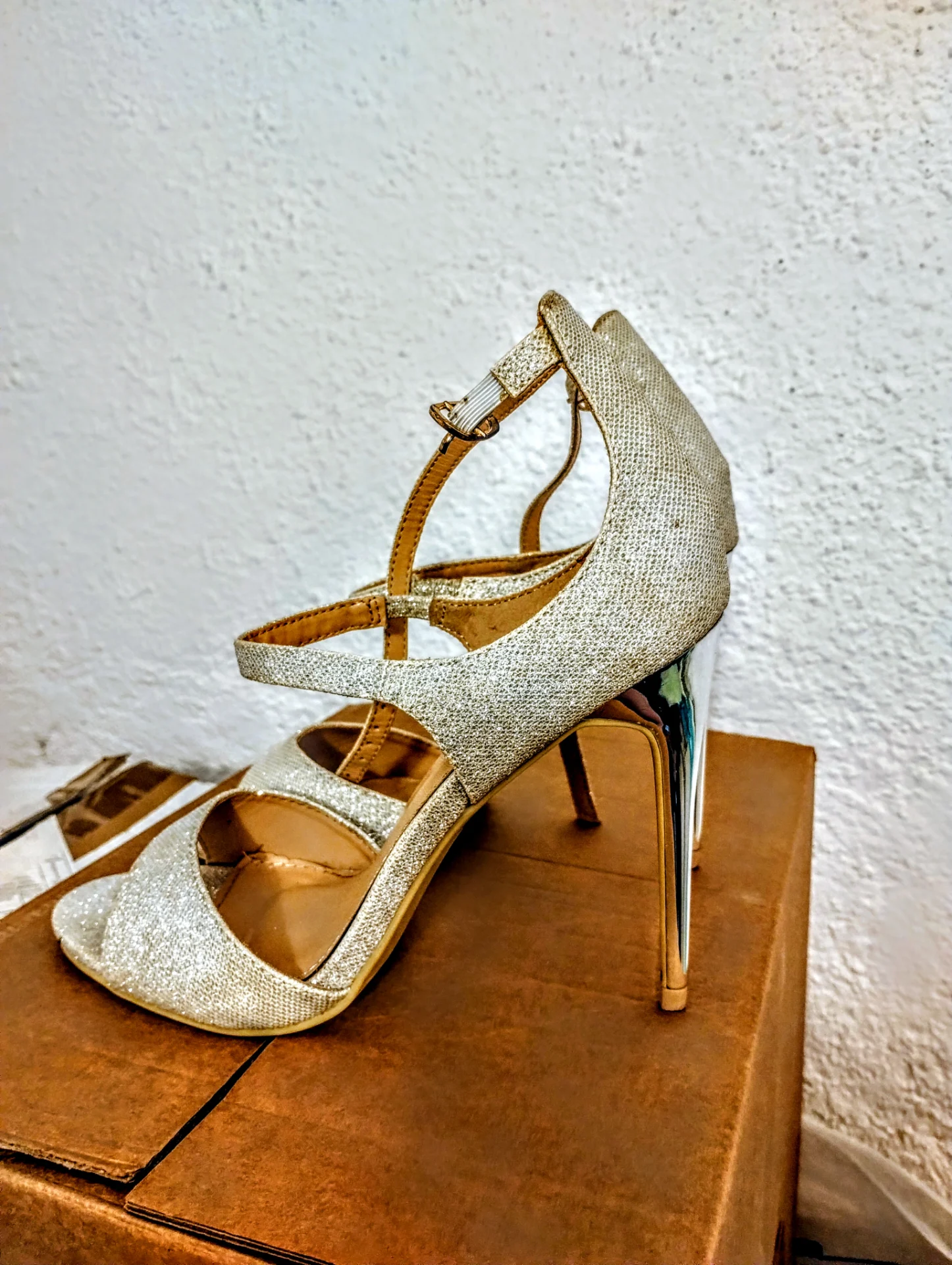 Pantofi dama – fotografia 1 din 3