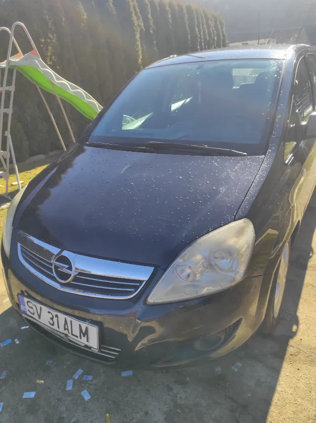 De vânzare Opel Zafira cu 7locuri – fotografia 3 din 8