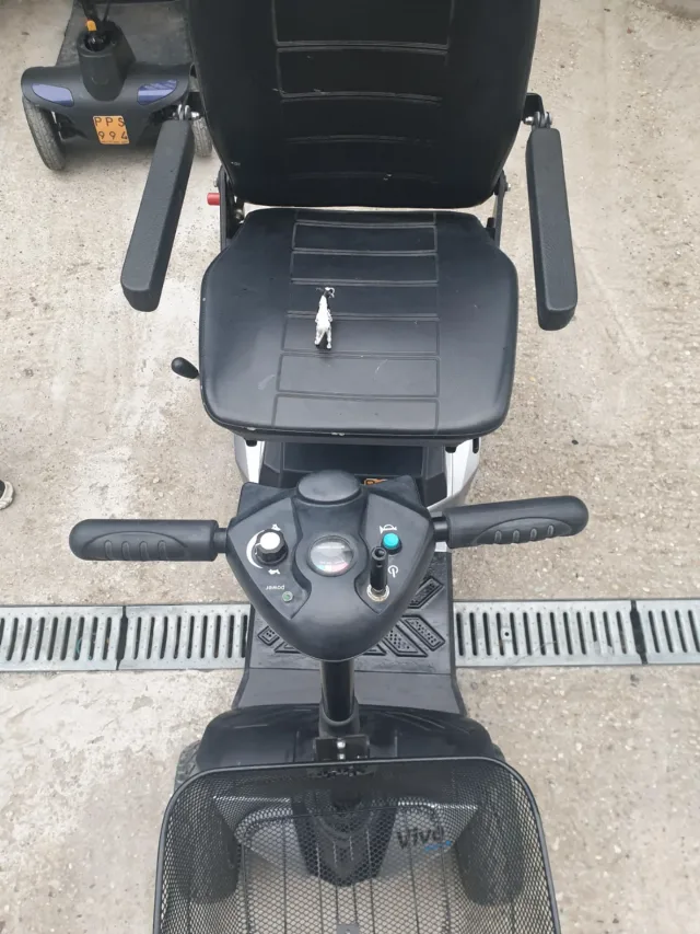 carucioare scutere handicap – fotografia 4 din 8