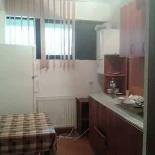 Vand apartament 3+1 camere,decomandat ,bloc din 2013 – fotografia 5 din 8
