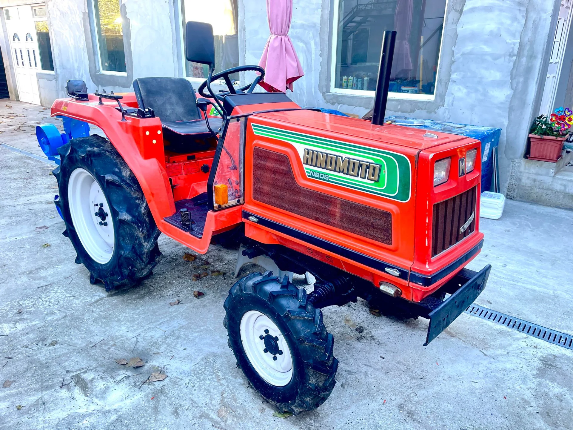 Tractor-Japonez Hinomoto N209 4X4 freza+plug ! – fotografia 1 din 8