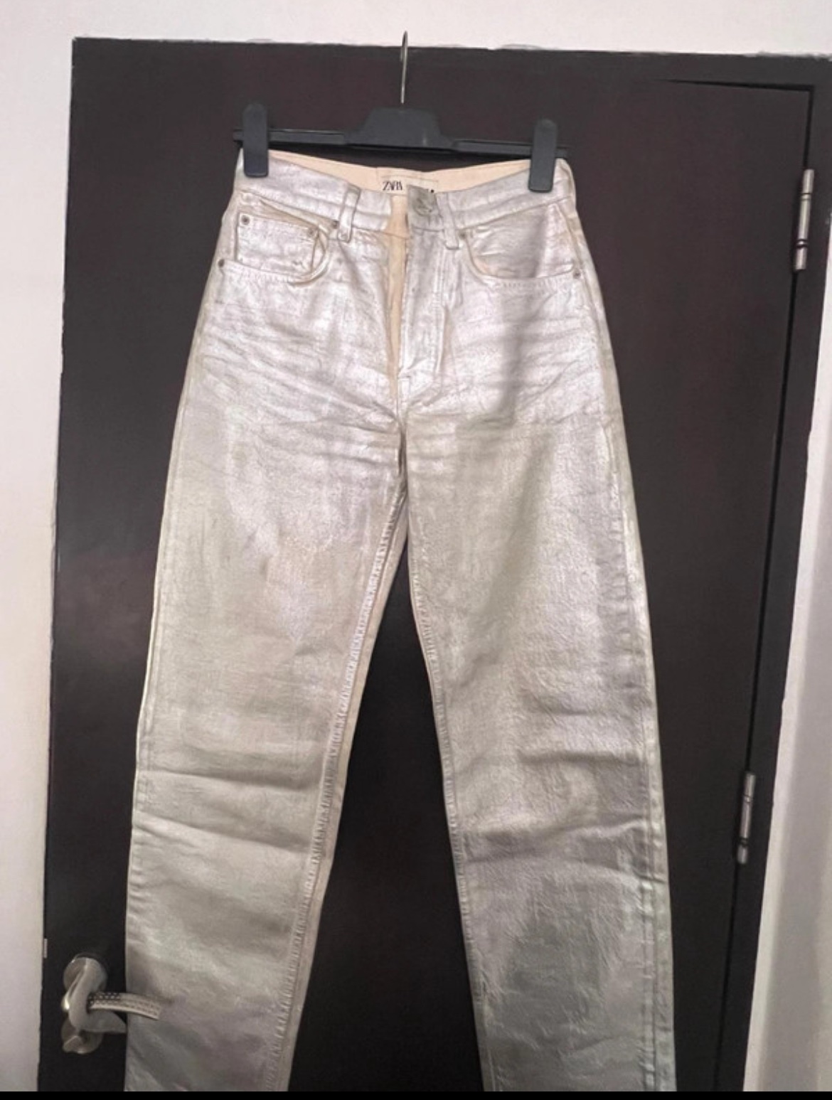 Pantaloni zara,purtati de cateva ori – fotografia 1 din 4