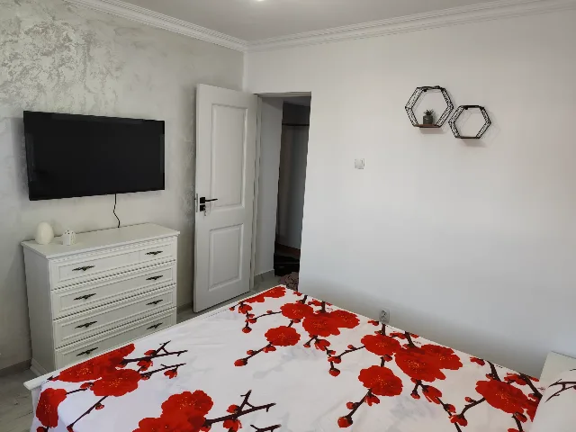 Închiriez apartament – fotografia 5 din 6
