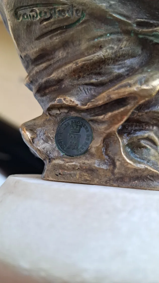 Statuie veche pentru colectionari – fotografia 4 din 8