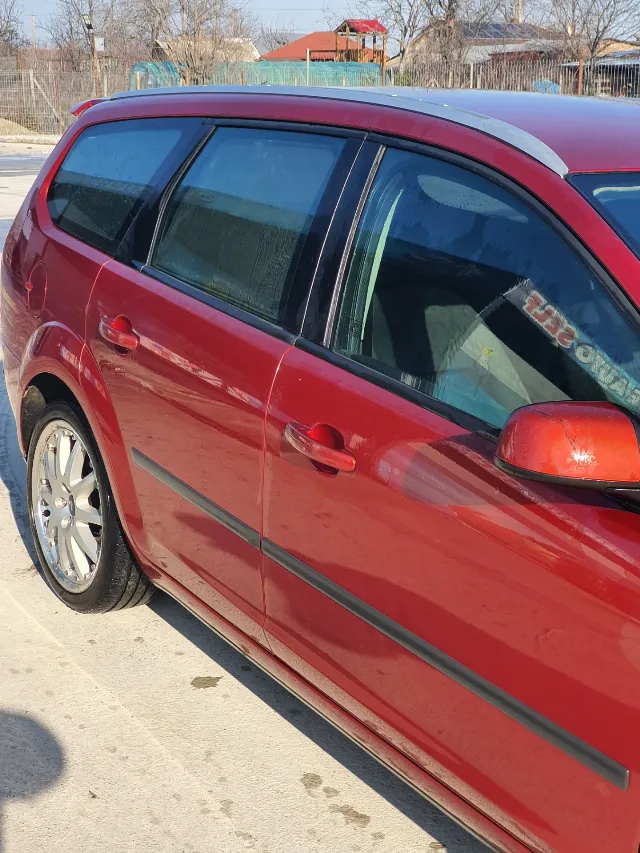 Ford focus2007 – fotografia 5 din 6