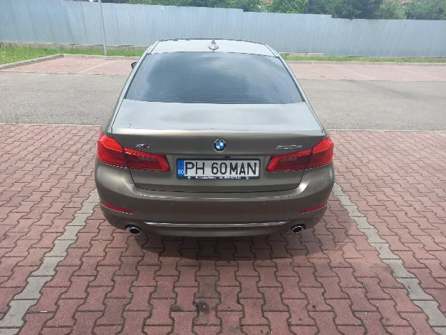 BMW G30 520 X DRIVE LUXURI LINE – fotografia 3 din 8