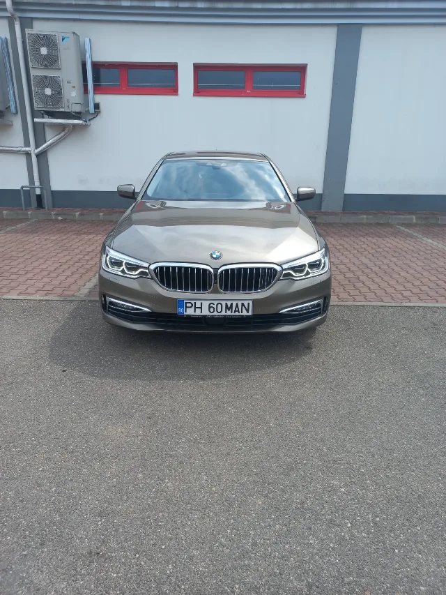BMW G30 520 X DRIVE LUXURI LINE – fotografia 2 din 8