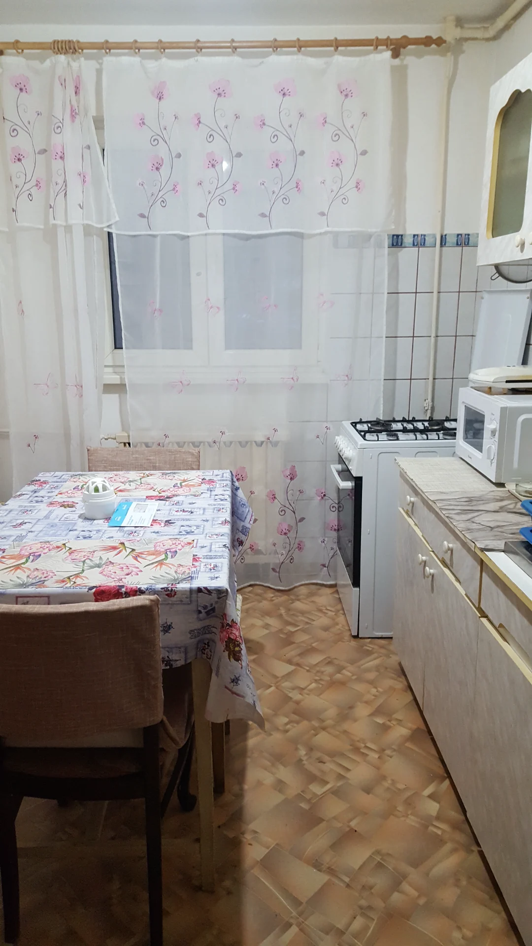 Vand apartament 3 camere cf.1 decomandat  Rahova-Sebastian str.Tutunari – fotografia 8 din 8