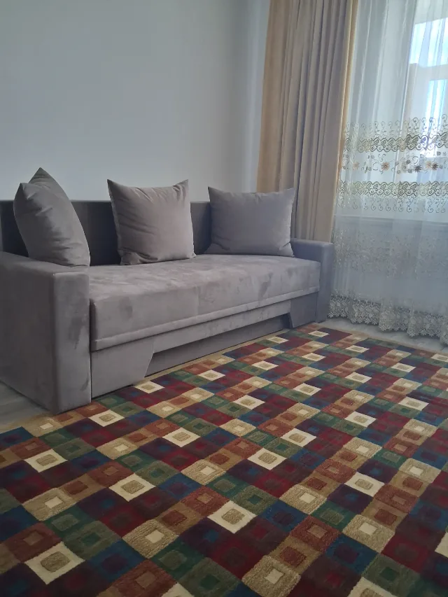Inchiriez apartament 3 camere complet utilat zona ultracentrala – fotografia 3 din 8