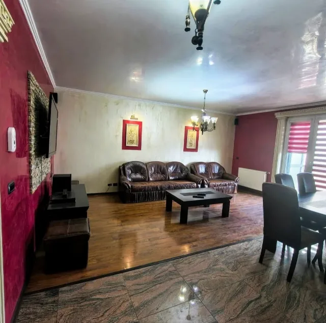 Apartament 2 – fotografia 1 din 8