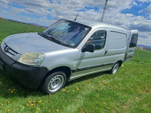 Peugeot Partner 1,6  2007 – fotografia 2 din 7