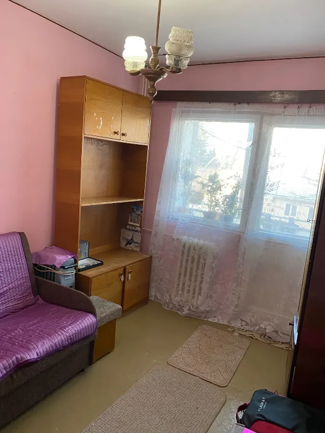 Apartament spațios locație excelentă – fotografia 7 din 8