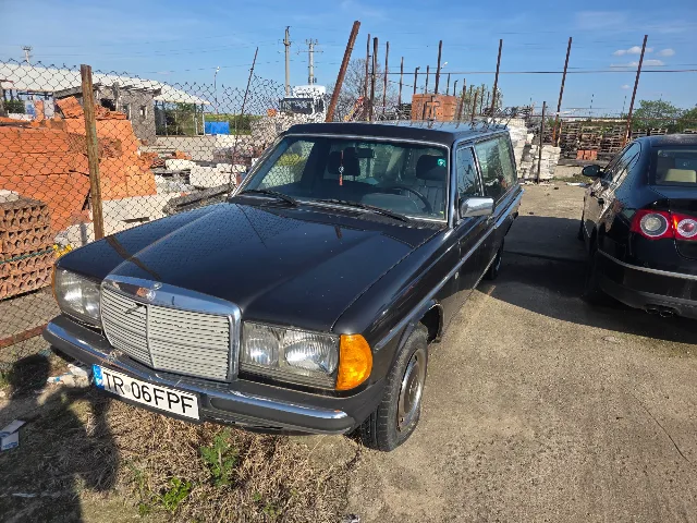 Mercedes istoric Cobra Funerar – Alexandria, Teleorman