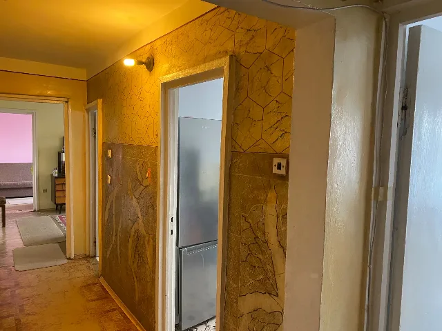 Apartament spațios locație excelentă – fotografia 4 din 8