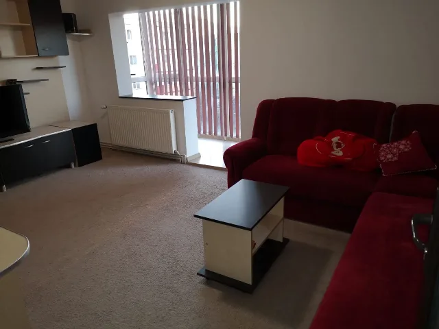 Vând apartament  4 camere – fotografia 7 din 7