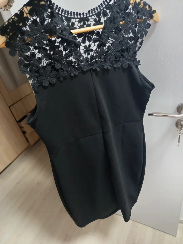 Rochie eleganta,cu dantela, mărimea S – fotografia 5 din 8