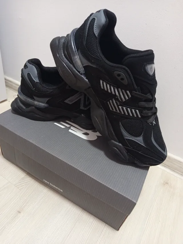 Adidași Newbalance 9060 – fotografia 3 din 6
