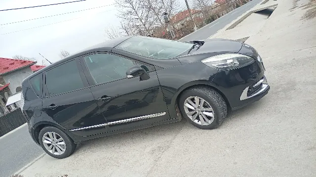 Renault scenic 3 – fotografia 4 din 5