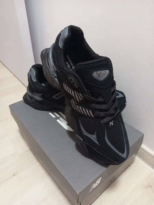 Adidași Newbalance 9060 – fotografia 5 din 6