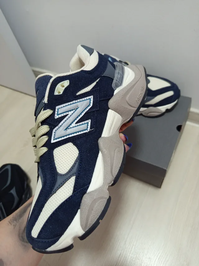 Adidași Newbalance 9060 – fotografia 4 din 7
