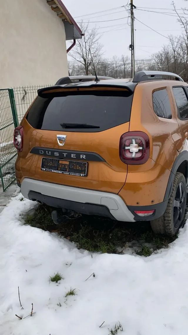 Vând Dacia duster an 2018 1.5dci 4x4 110cp – fotografia 3 din 8