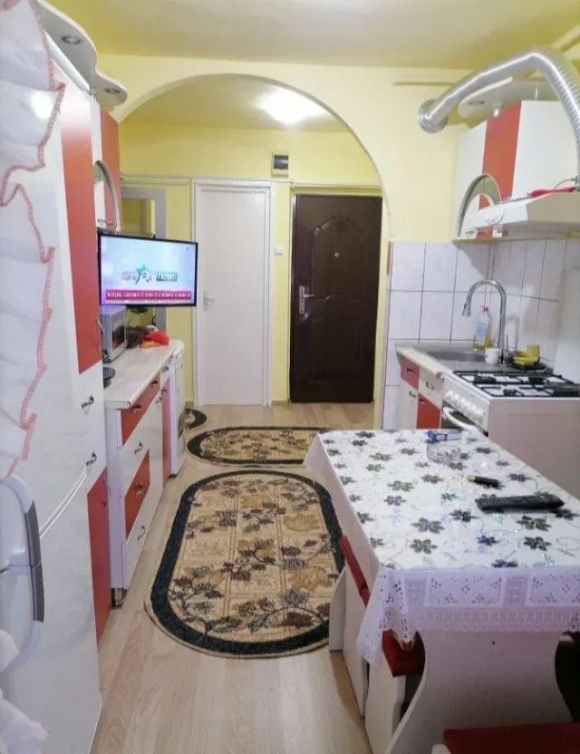 Vând apartament in Sighisoara sau schimb cu casă – fotografia 2 din 8