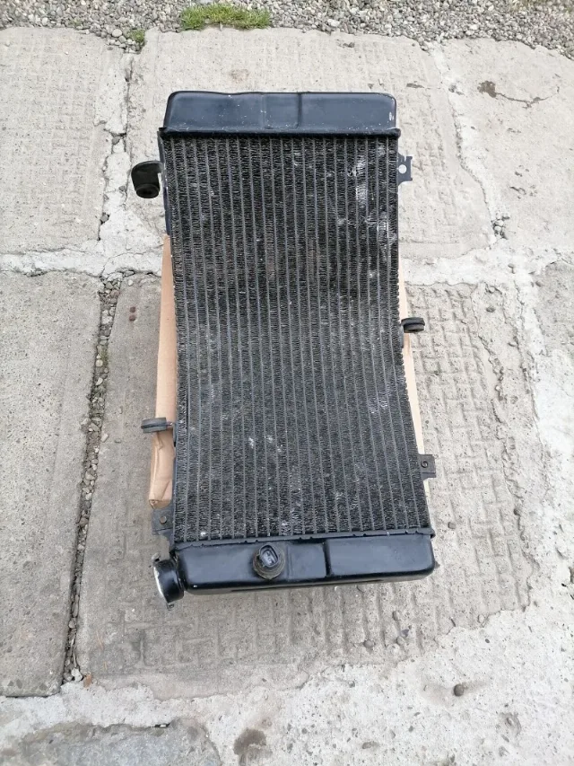 RADIATOR suzuki gsxr 600 / 750 SRAD – fotografia 7 din 8