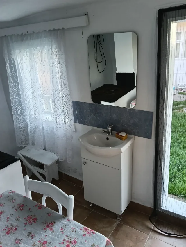 Căsuța de vacanță – fotografia 2 din 5