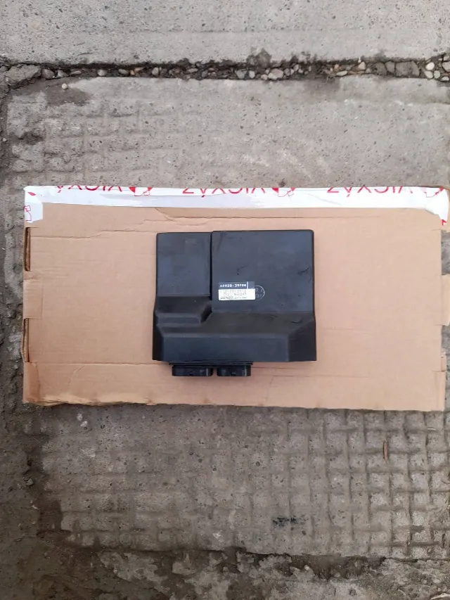 CDI suzuki gsxr 600 / 750 K 1 K 2 K 3 – fotografia 8 din 8