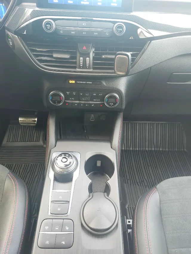 Ford kuga 2023 2,0ecoblue 190cp st-linex awd – fotografia 5 din 8