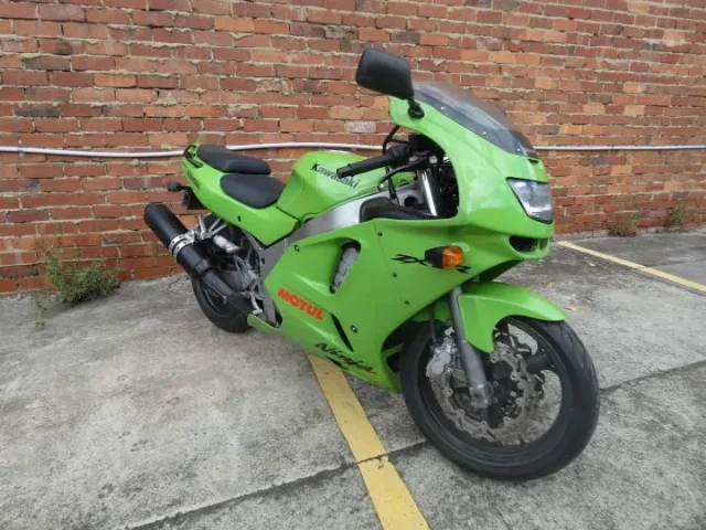 PIESE kawasaki zx 6 r – fotografia 3 din 8