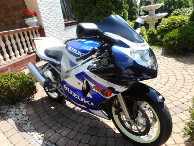 PIESE suzuki gsxr 600 K 1 K 2 K 3 – fotografia 3 din 5