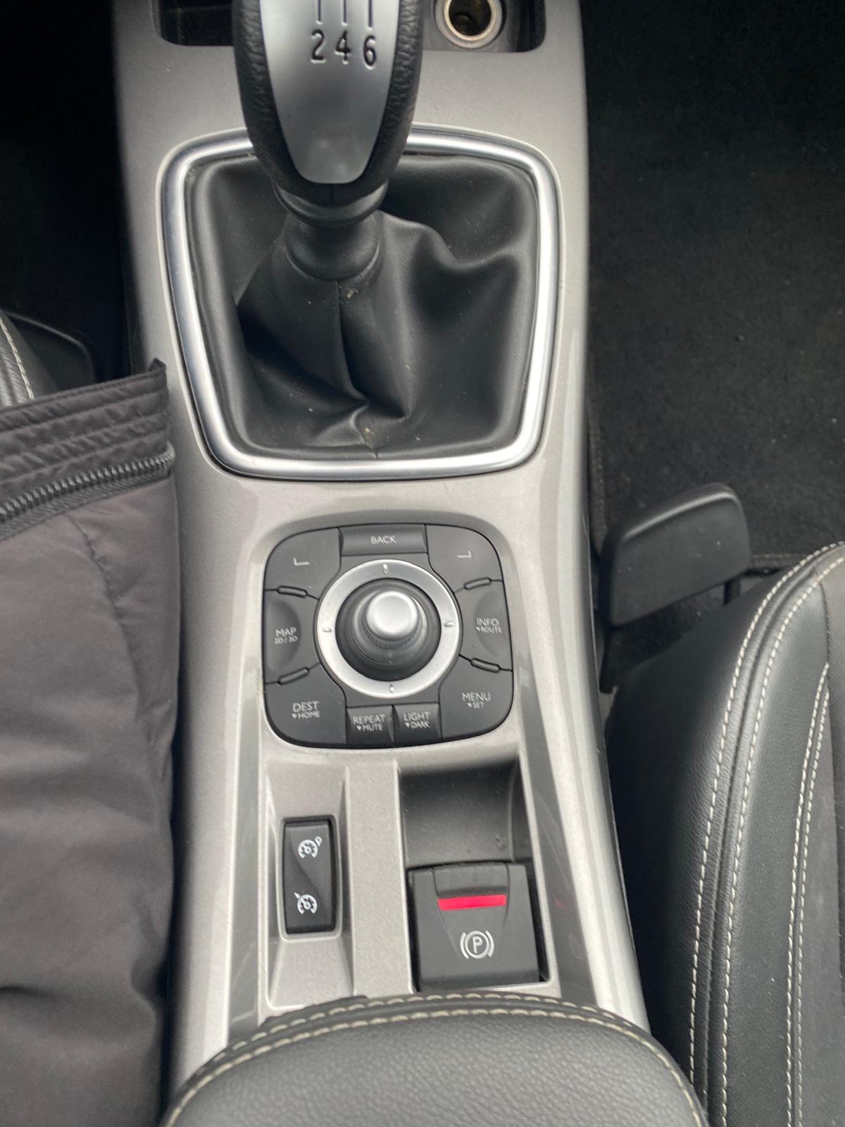 Vând Renault laguna 3 – fotografia 7 din 8