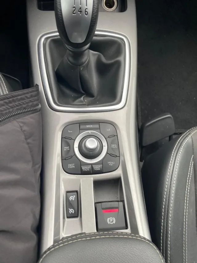 Vând Renault laguna 3 – fotografia 7 din 8