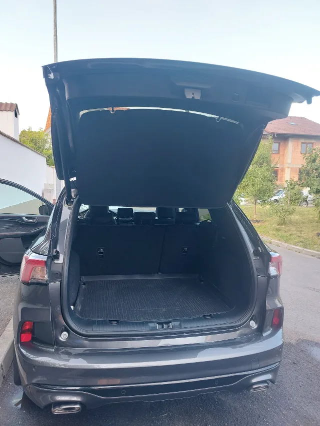 Ford kuga 2023 2,0ecoblue 190cp st-linex awd – fotografia 6 din 8