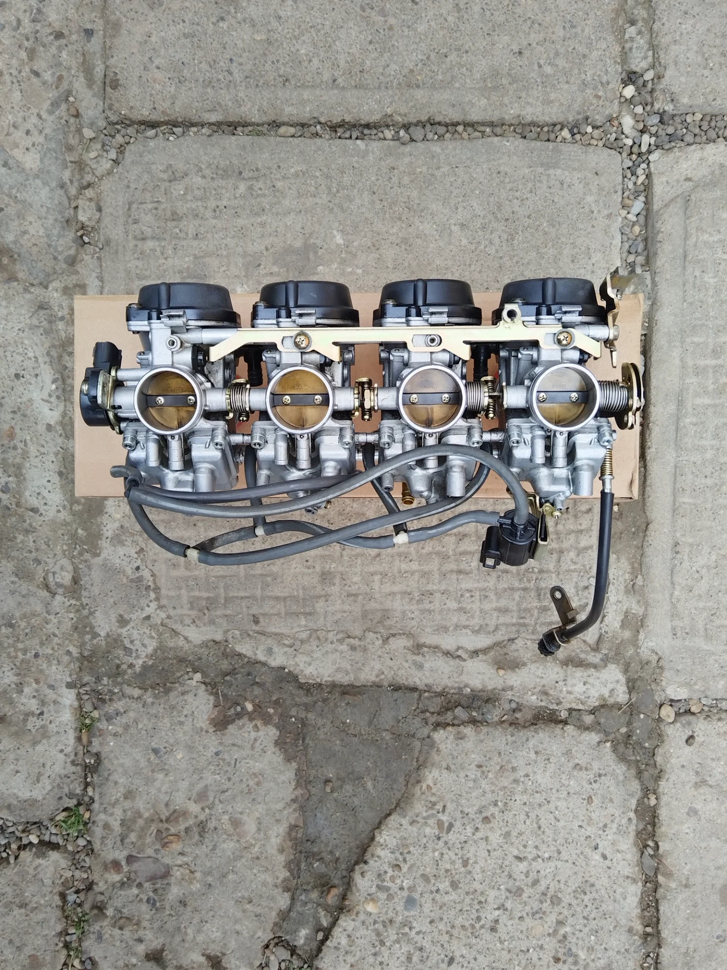 CARBURATOARE / suzuki / gsxr / 600 / SRAD – fotografia 2 din 8