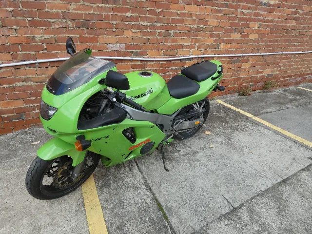 PIESE kawasaki zx 6 r – fotografia 4 din 8