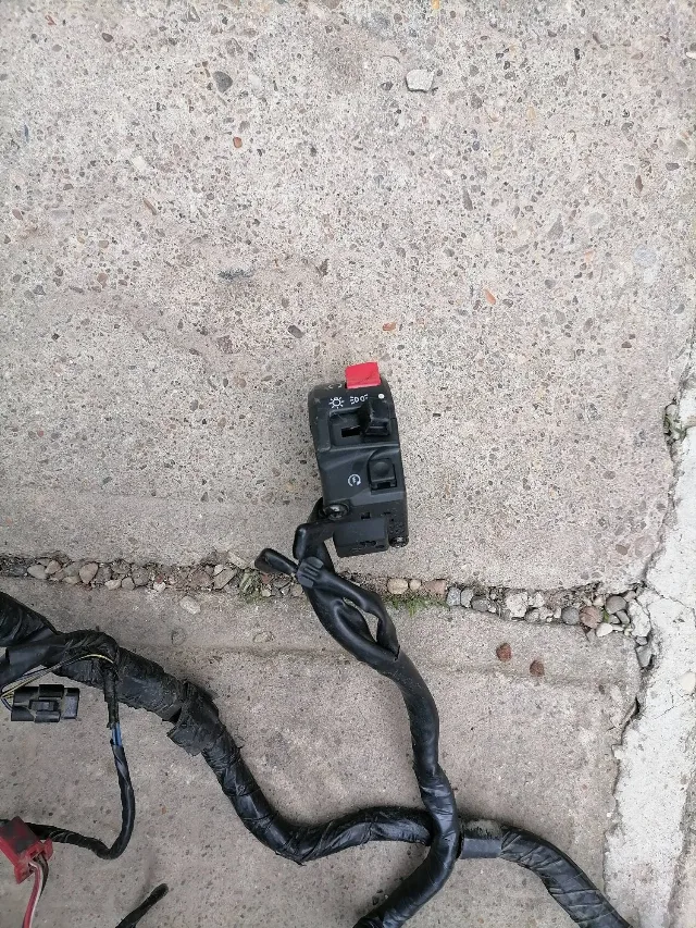 INSTALATIE electrica kawasaki zx 600 – fotografia 4 din 5