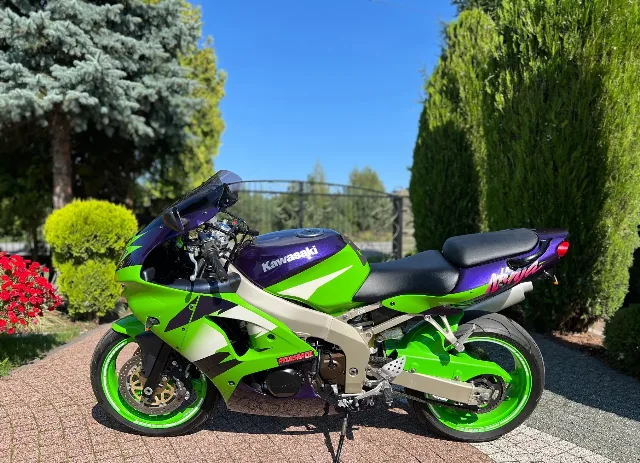 PIESE kawasaki zx 6 r – fotografia 6 din 8