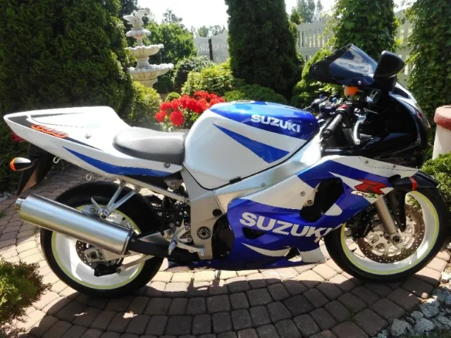 PIESE suzuki gsxr 600 K 1 K 2 K 3 – fotografia 5 din 5